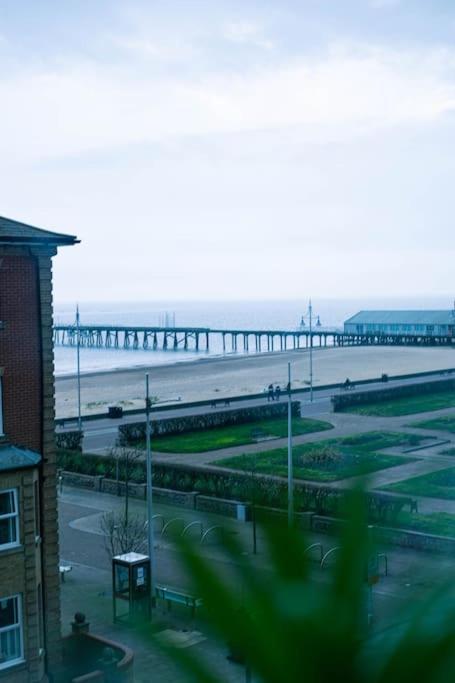 The Beach Suite - Top Floor With Easy Invest Lowestoft Exterior photo